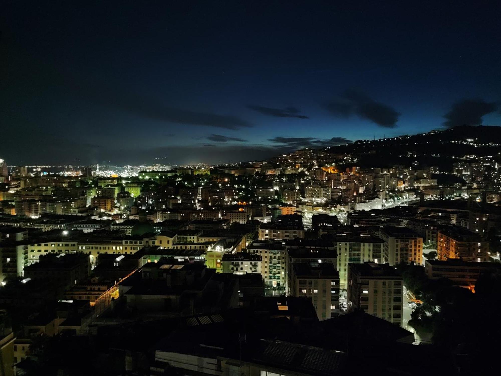 Donny Dude Panorama Apartment Genoa Bagian luar foto